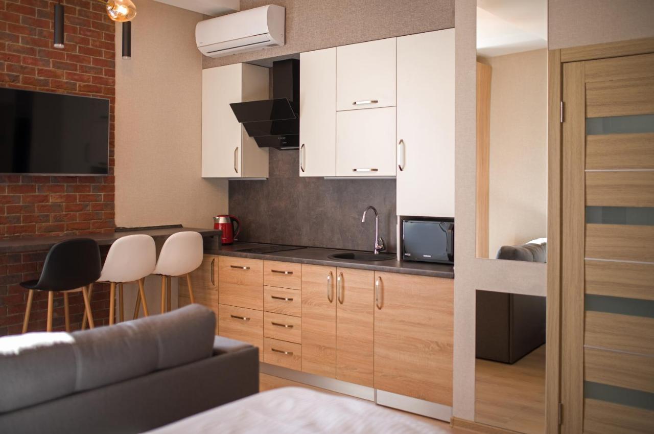 Modern Apartmetns In Town Center โปลตาวา ภายนอก รูปภาพ